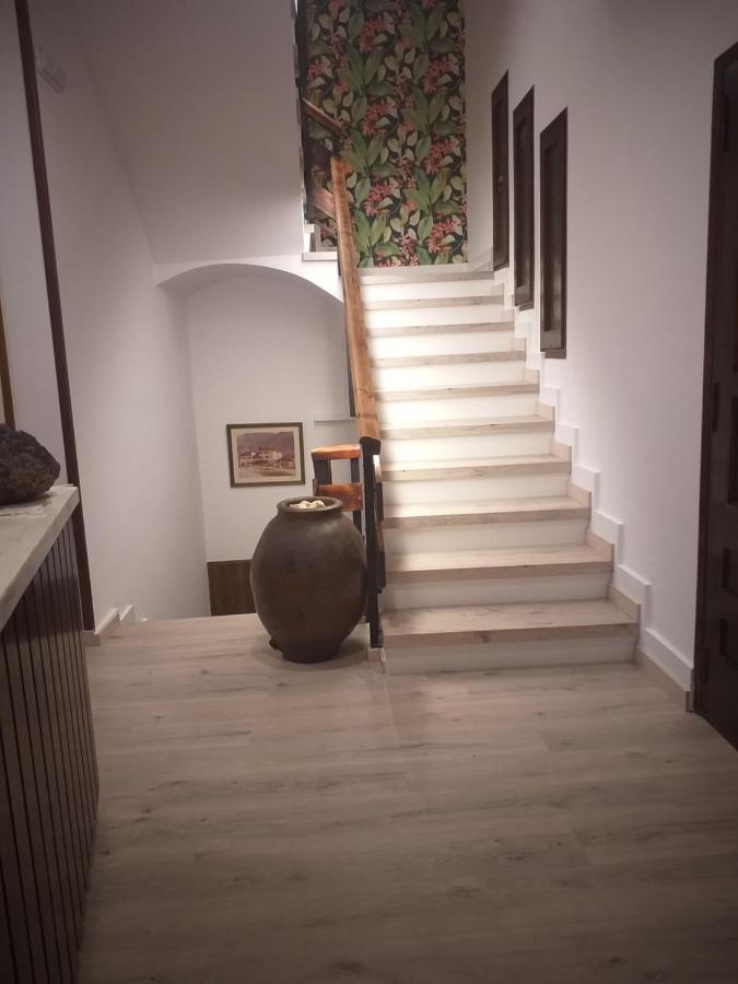 Hotel Giral Biescas  Bagian luar foto